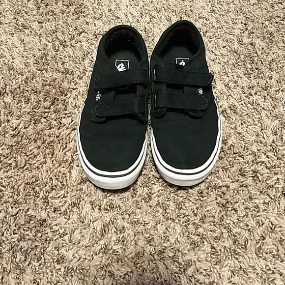 boys vans tennis shoes